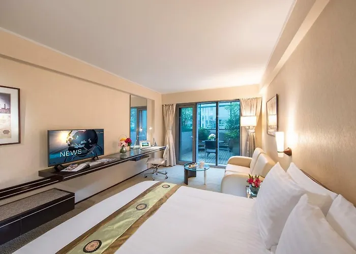Regal Airport Hotel
