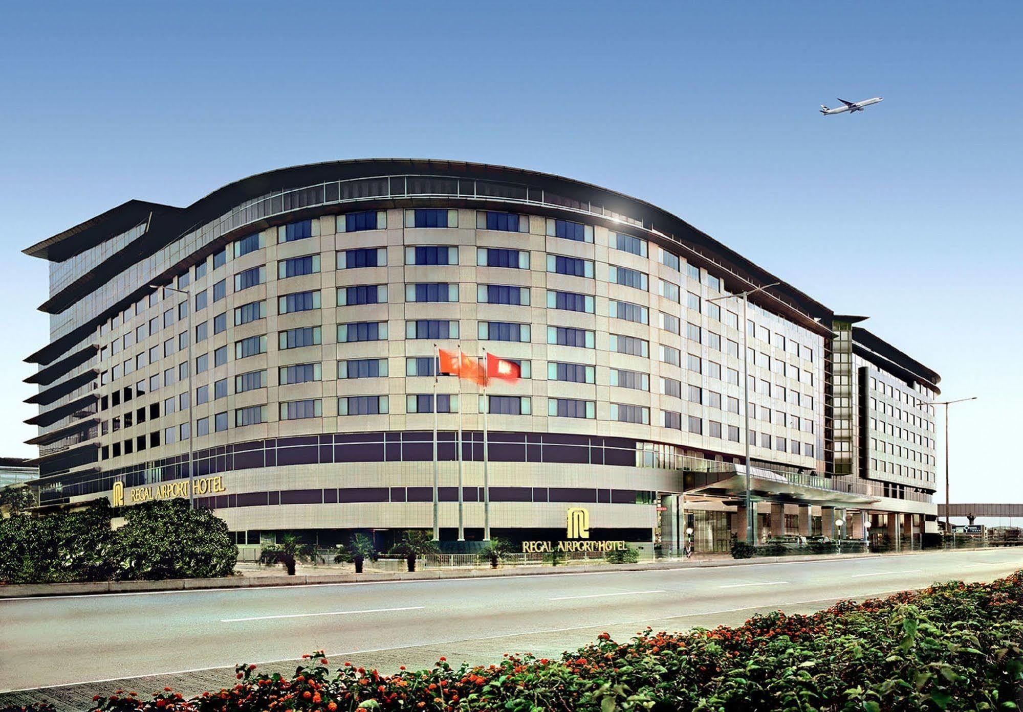 Regal Airport Hotel 5*